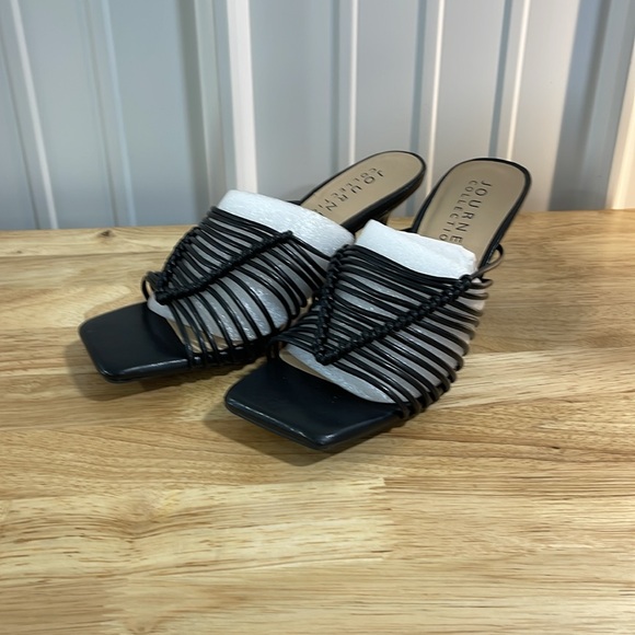 Journee Collection Womens Shoes Heels Size 7 Saskia Black - Picture 2 of 6